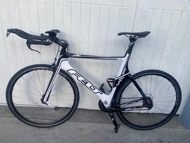 Felt B16 TT bike - Medium/Large (with NGECO Power Meter)