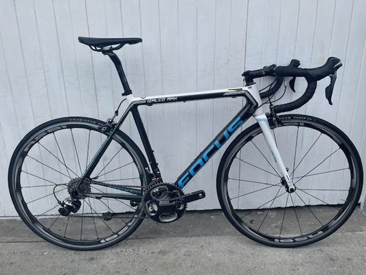 Focus Izalco Max Speed Pro carbon wheels (11 Speed Dura Ace) - Medium 54cm