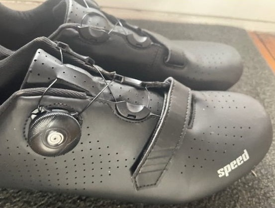 Speed Cycling shoes (NEW)