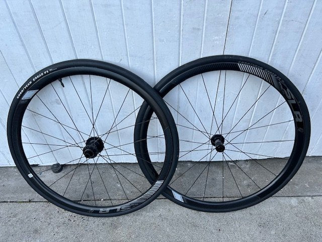 Giant SLR One 30mm TLR Carbon DISC wheelset (11 Speed)