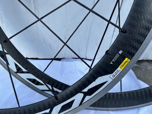 Mavic Cosmic SLS Carbon Wheelset - 11 Spd