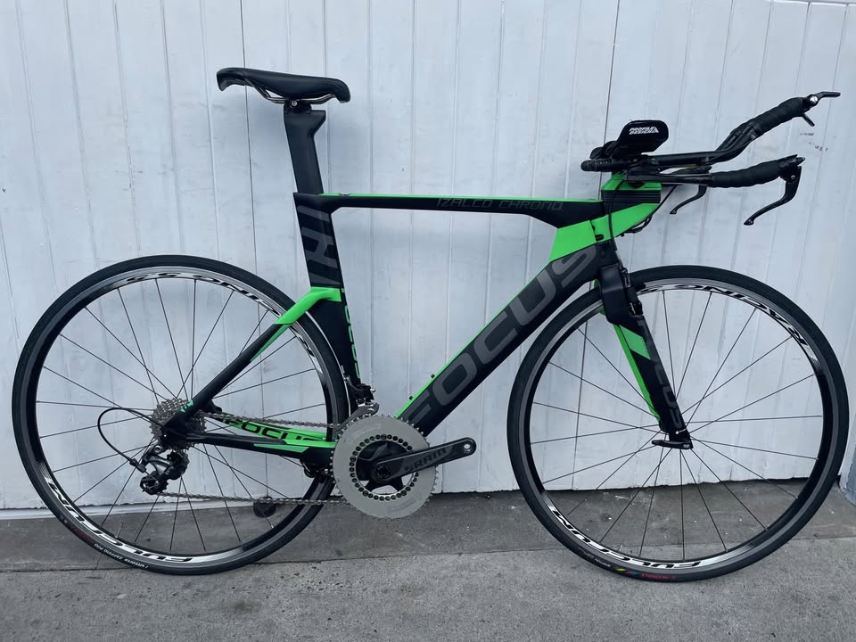 Focus Izalco Chrono TT (11 Spd Ultegra) - Medium/Large 55cm