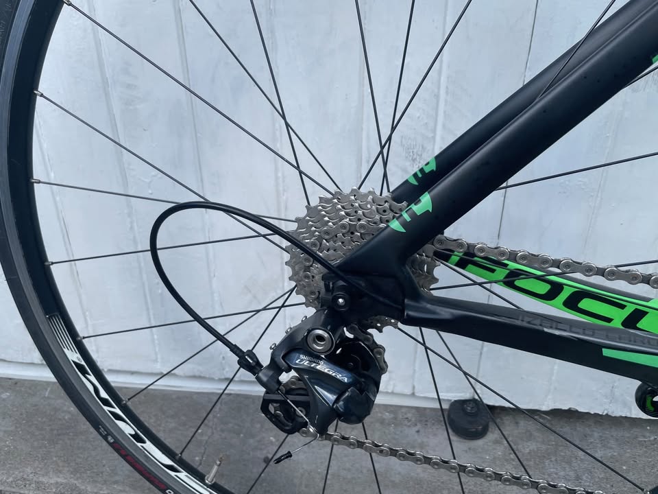 Focus Izalco Chrono TT (11 Spd Ultegra) - Medium/Large 55cm