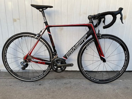 Swift Team Pro road bike (11 Spd Ultegra Di2) - Medium