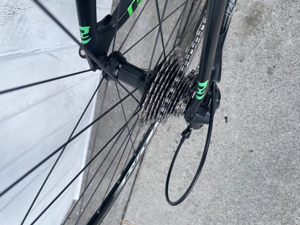 Focus Izalco Chrono TT (11 Spd Ultegra) - Medium/Large 55cm