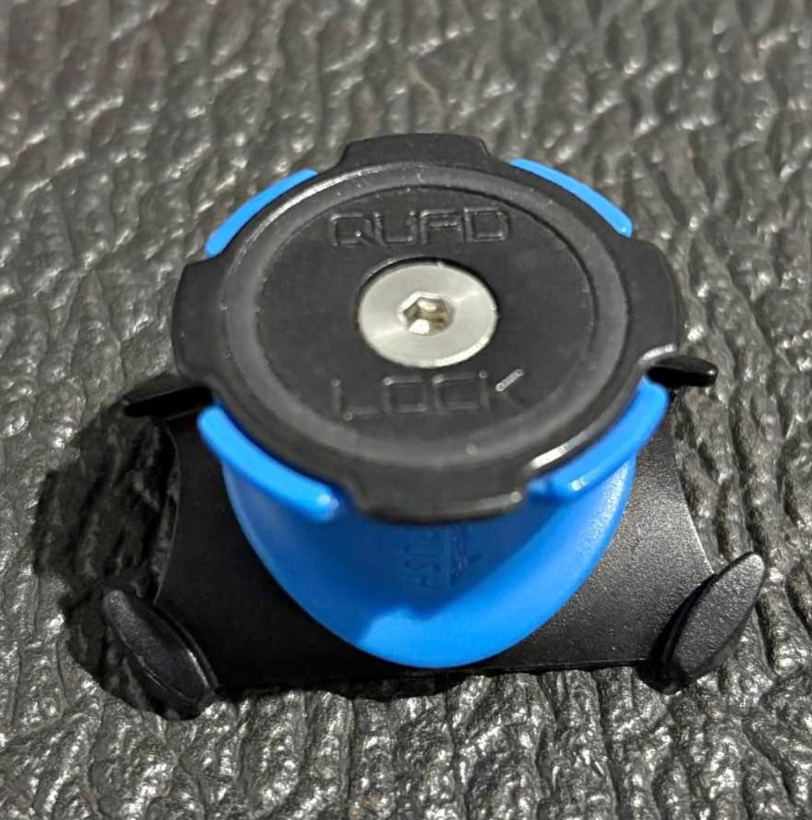 Quad lock bike mount