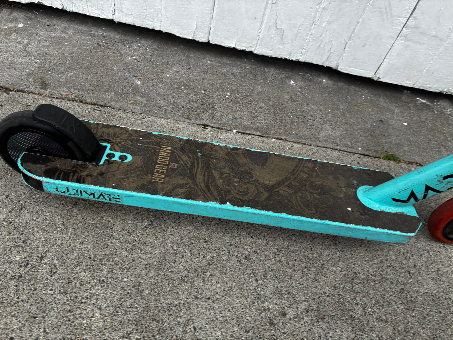 MADD Ultimate scooter