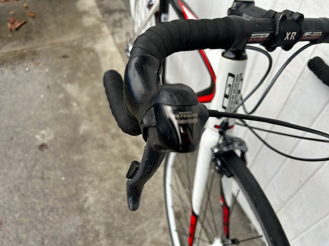 GT Expert (Ultegra) - Medium