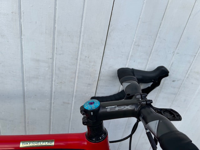 Focus Izalco Max (11 Speed Full Dura Ace) with Speed Max Carbon Wheels - Medium/Large