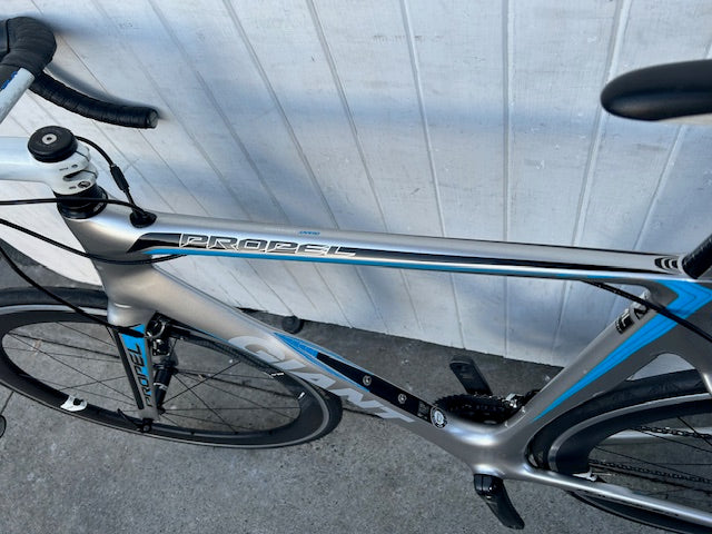 Giant Propel Advanced (11 Spd Ultegra) - Medium/Large