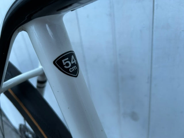 Specialized Tarmac SL5 DISC with Carbon Wheels (11 Spd Ultegra) - Medium