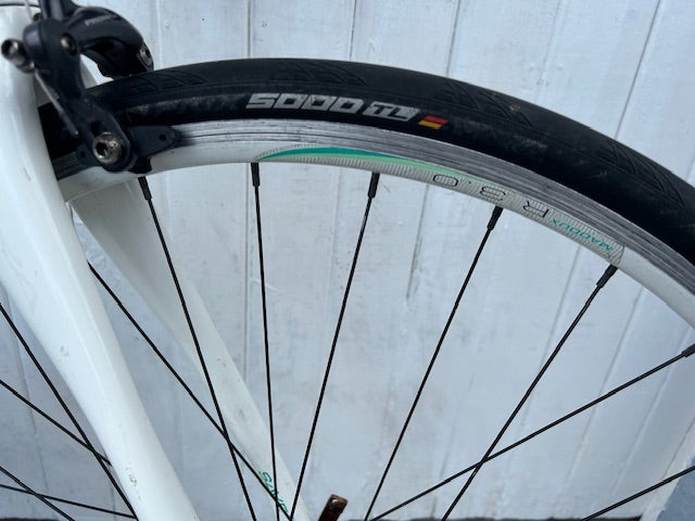 Cannondale Synapse (10 Spd Tiagra)- Small/ Medium