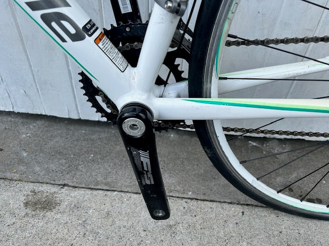 Cannondale Synapse (10 Spd Tiagra)- Small/ Medium