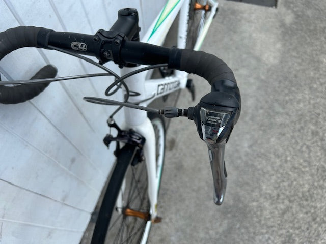 Cannondale Synapse (10 Spd Tiagra)- Small/ Medium