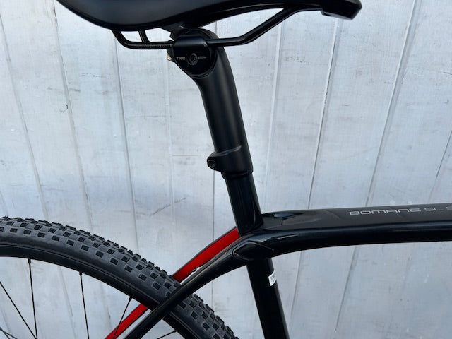 Trek Domane SL5 Gravel Carbon DISC (11 Spd Ultegra) - M/L