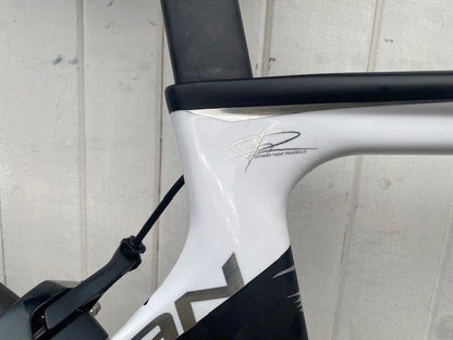 Pinarello Gan S (11 Spd Ultegra) - Medium 54cm
