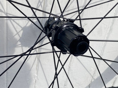 Elitewheels Carbon Clincher ENT DISC Wheelset - 11 Speed IN STOCK