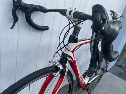 Pinarello FP Quattro Carbon (11 Speed Chorus/Record) - Medium