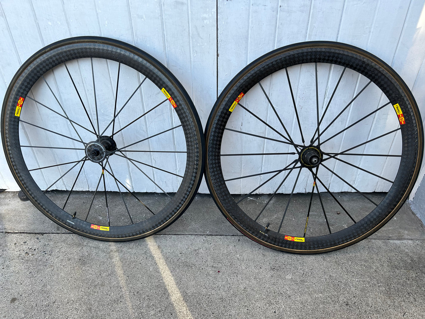 Mavic Cosmics 50mm full Carbon Tubs - 11 Spd