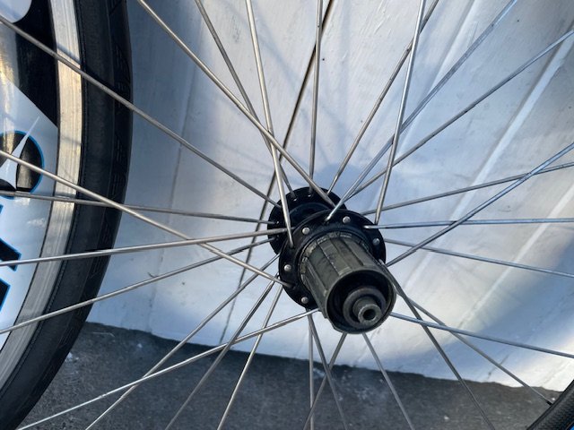 HED JET Carbon Clinchers 60/90mm - 10 Speed