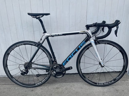 Focus Izalco Max Speed Pro carbon wheels (11 Speed Dura Ace) - Medium 54cm