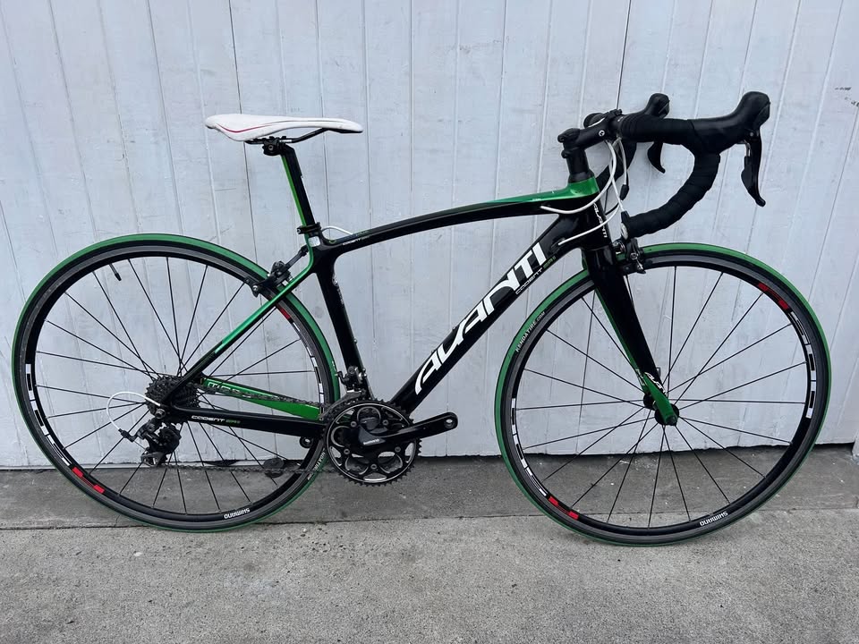 Avanti Cadent ERII (10 Spd 105/Ultegra) - Small