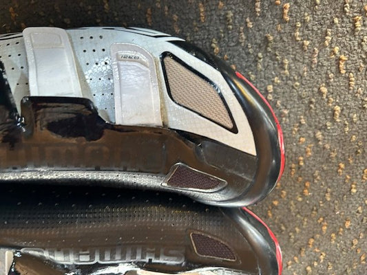 Shimano R32 Carbon Road Cycling Shoes - Euro 43.5