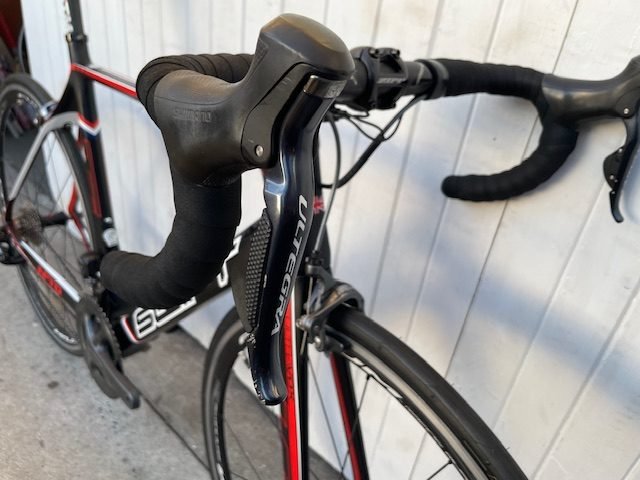 Swift Team Pro road bike (11 Spd Ultegra Di2) - Medium