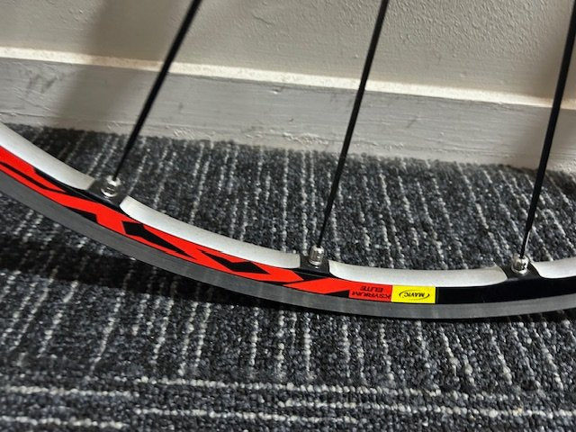 Mavic Ksyrium Elite S Front Wheel only