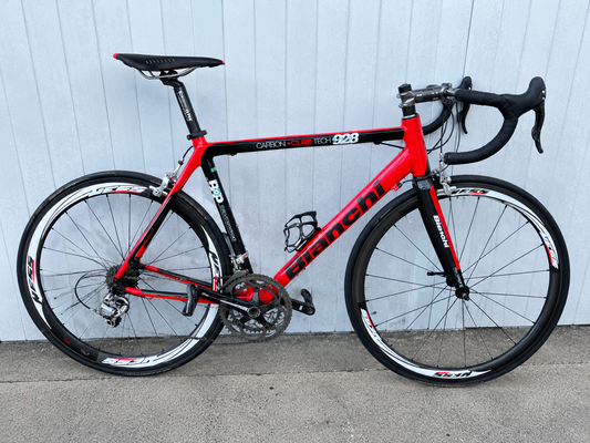 Bianchi 928 T-Cube Tech (11 Spd Campag Chorus) - Large (PICK UP HAMILTON CENTRAL)