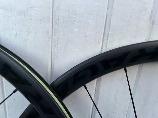 Bontrager Aeolus Elite DISC 35mm Carbon Wheelset - 11 Spd