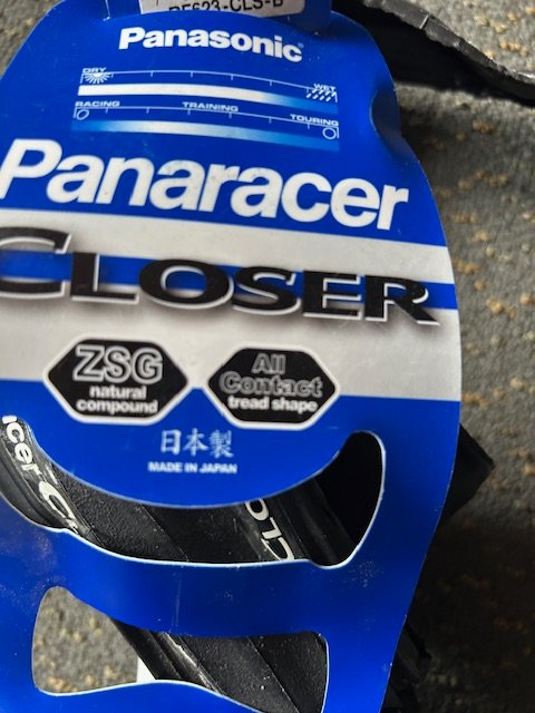 Panaracer 650b X2 road tyres (NEW PAIR)