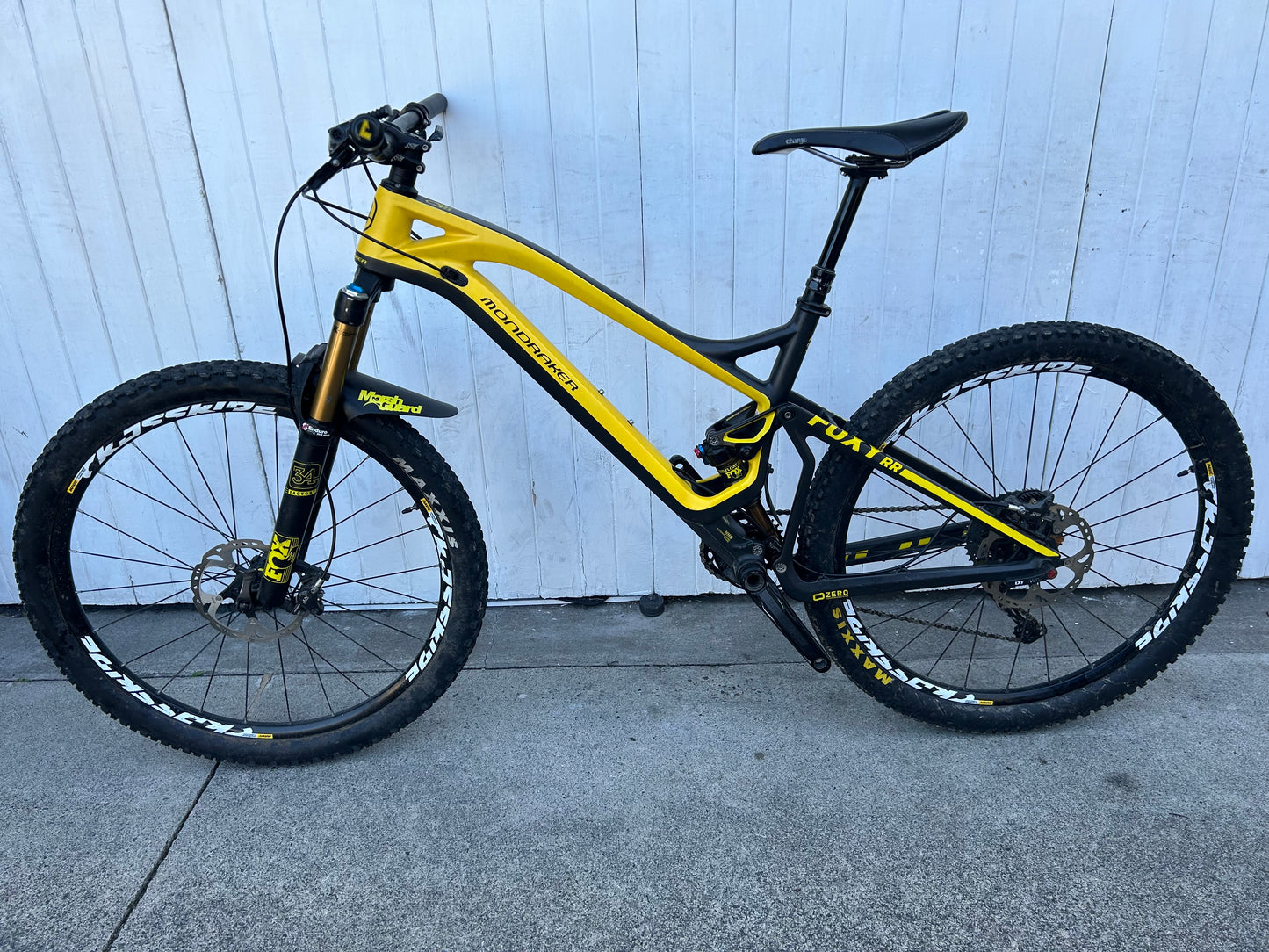 Mondraker Foxy RR Carbon 27.5 DISC MTB - Medium