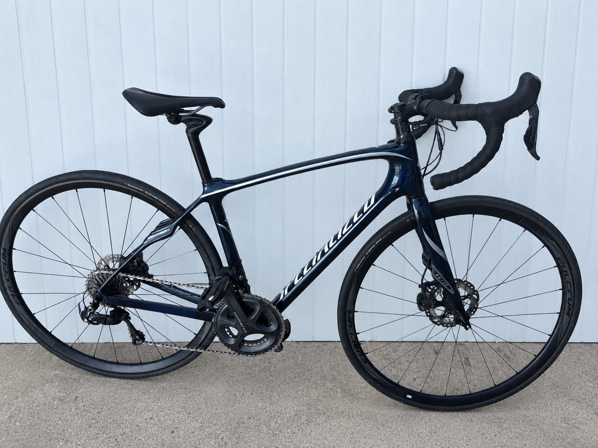 Specialized Ruby Carbon DISC (11 Spd Di2) - Small (PICK UP TAURANGA)
