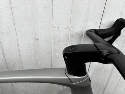 Trek Madone SLR 6 DISC (11 Spd Ultegra) - XL