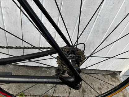 Trek Emonda SL6 (11 Spd Ultegra) - S/M