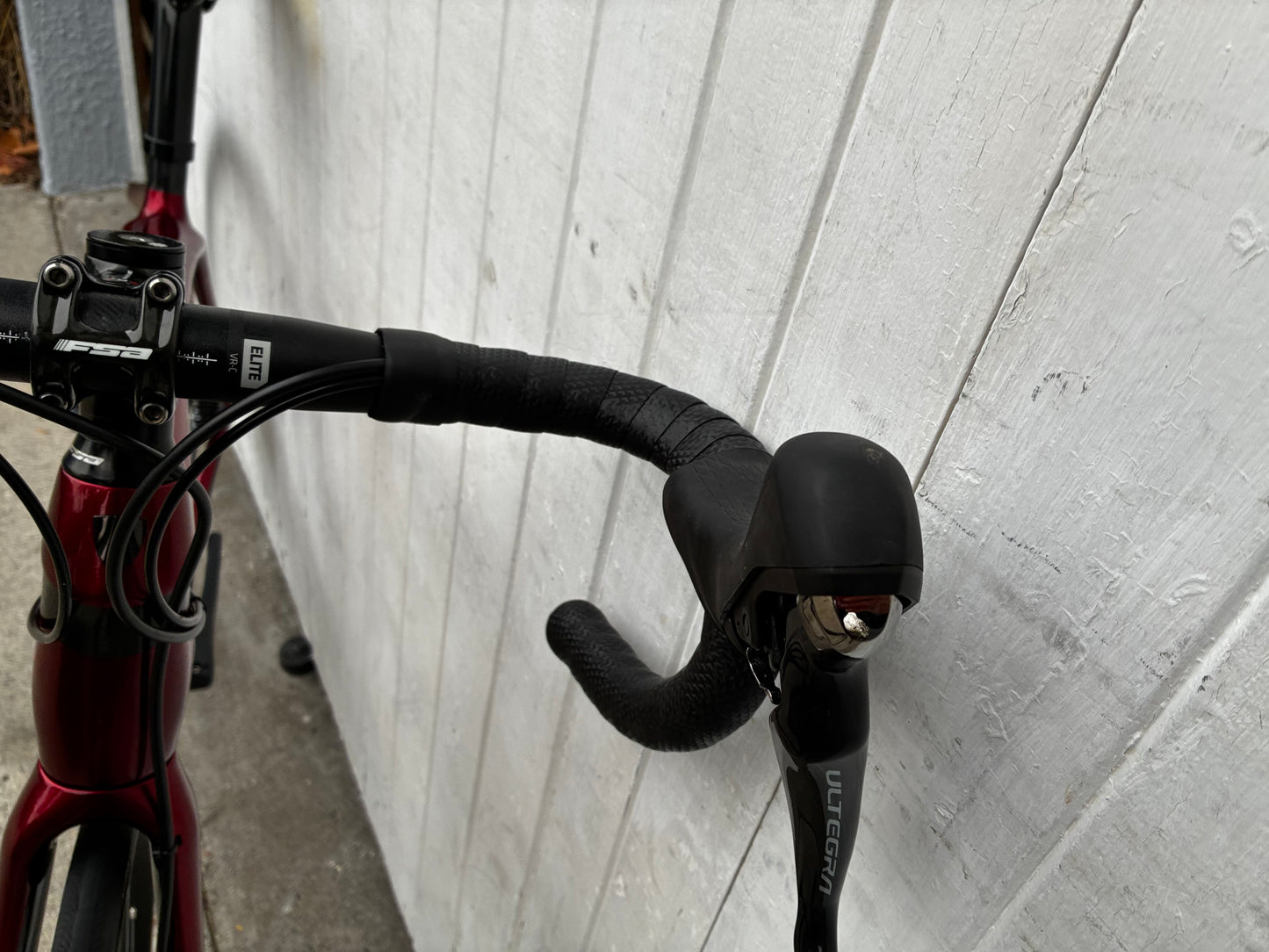 Trek Emonda DISC SL6 (11 Spd Ultegra) - S/M
