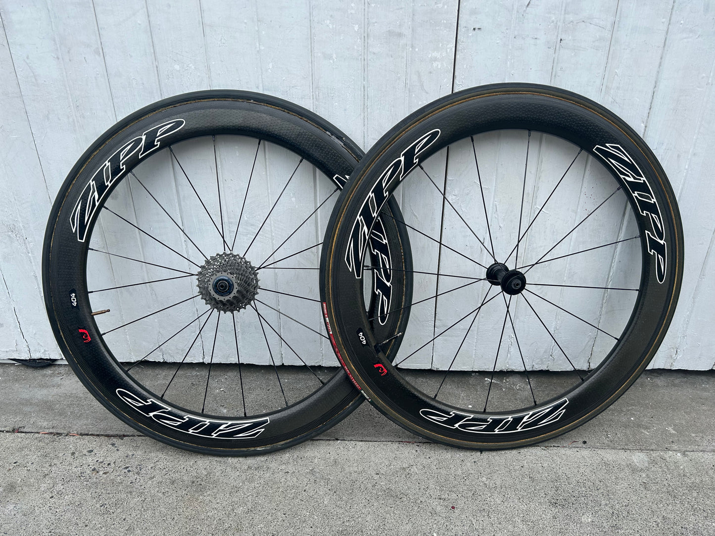 Zipp 404 Firecrest - 11 Spd Carbon Tubs