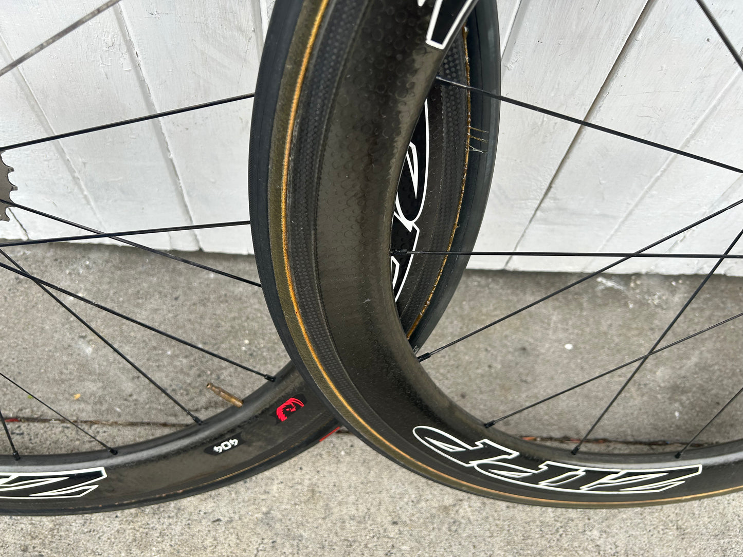 Zipp 404 Firecrest - 11 Spd Carbon Tubs