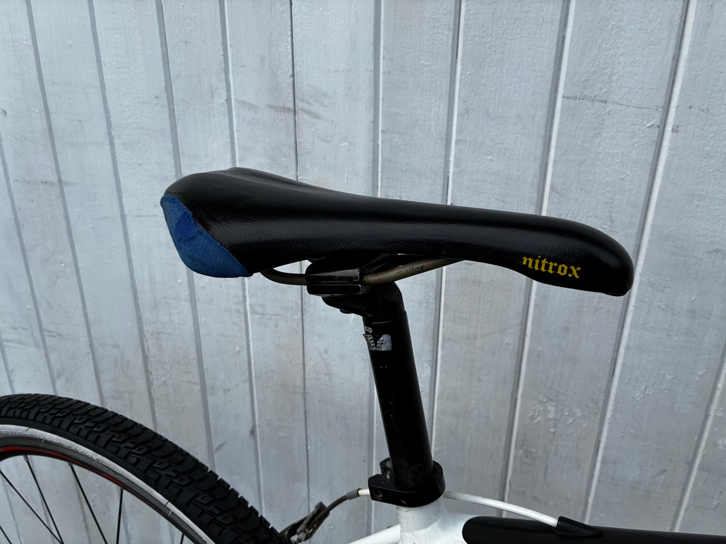 Specialized Sirrus Gravel - Medium