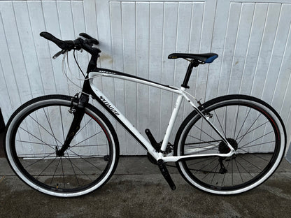 Specialized Sirrus Gravel - Medium