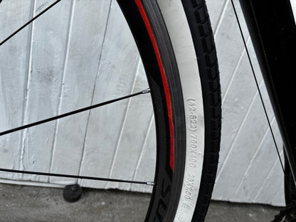 Specialized Sirrus Gravel - Medium