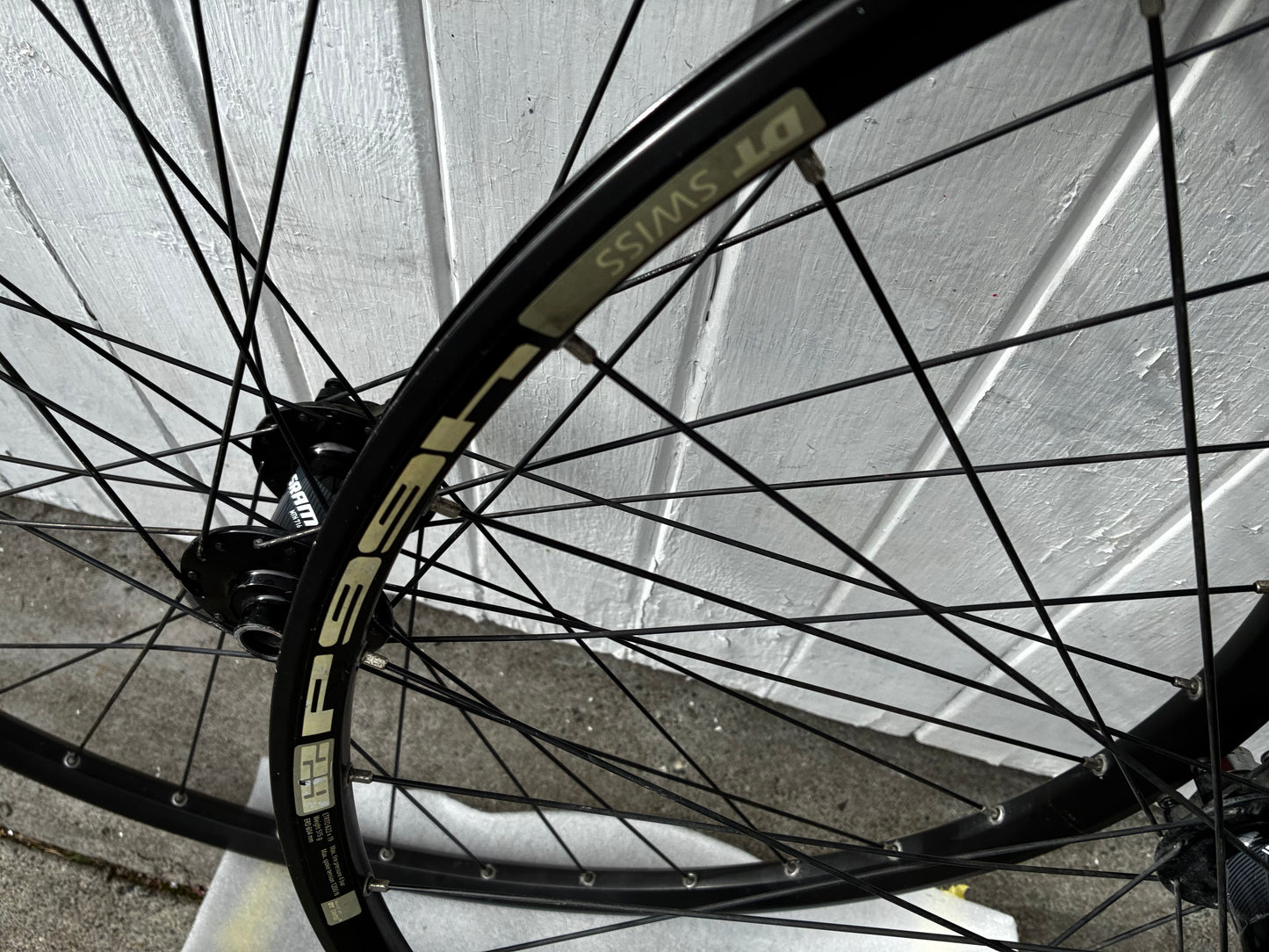 DT Swiss 29” SRAM XD MTB Wheelset (Boost)