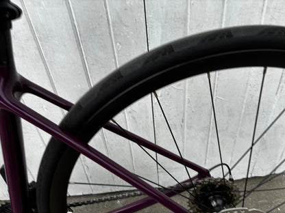 Trek Emonda DISC SL5 (11 Spd Ultegra) - XS