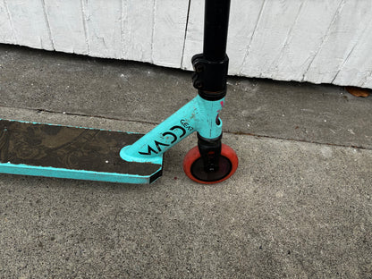 MADD Ultimate scooter