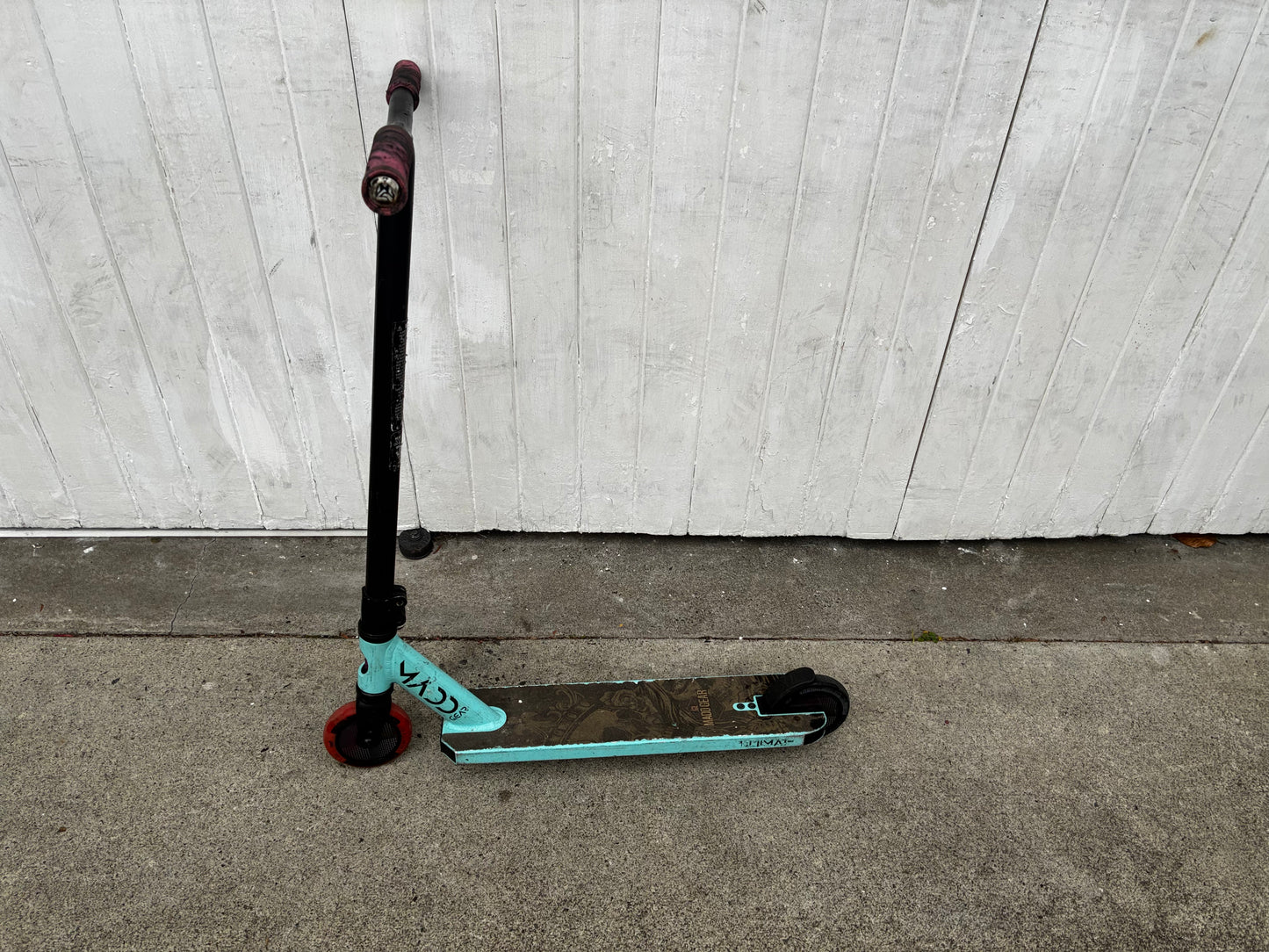 MADD Ultimate scooter