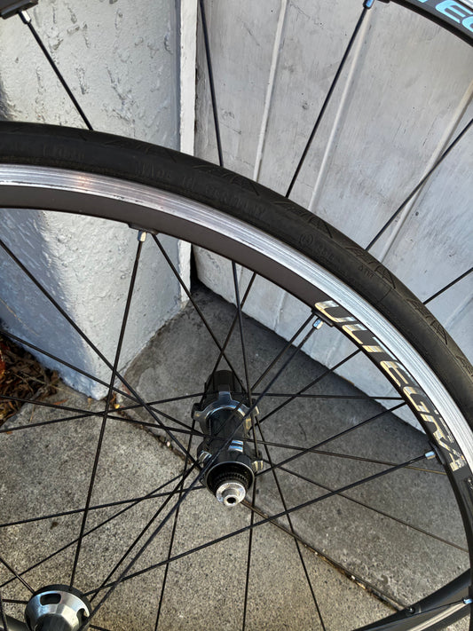 Ultegra Clincher Wheelset - 11 Spd