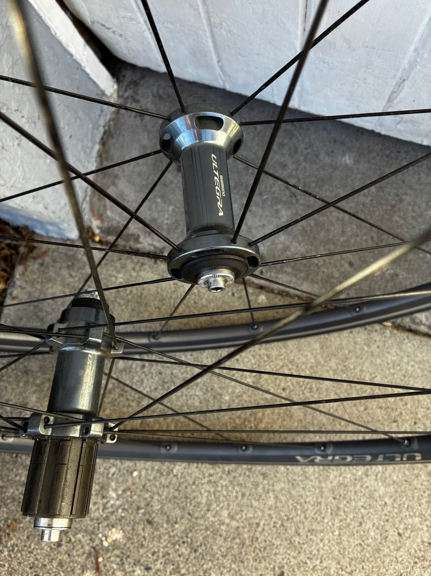 Ultegra Clincher Wheelset - 11 Spd