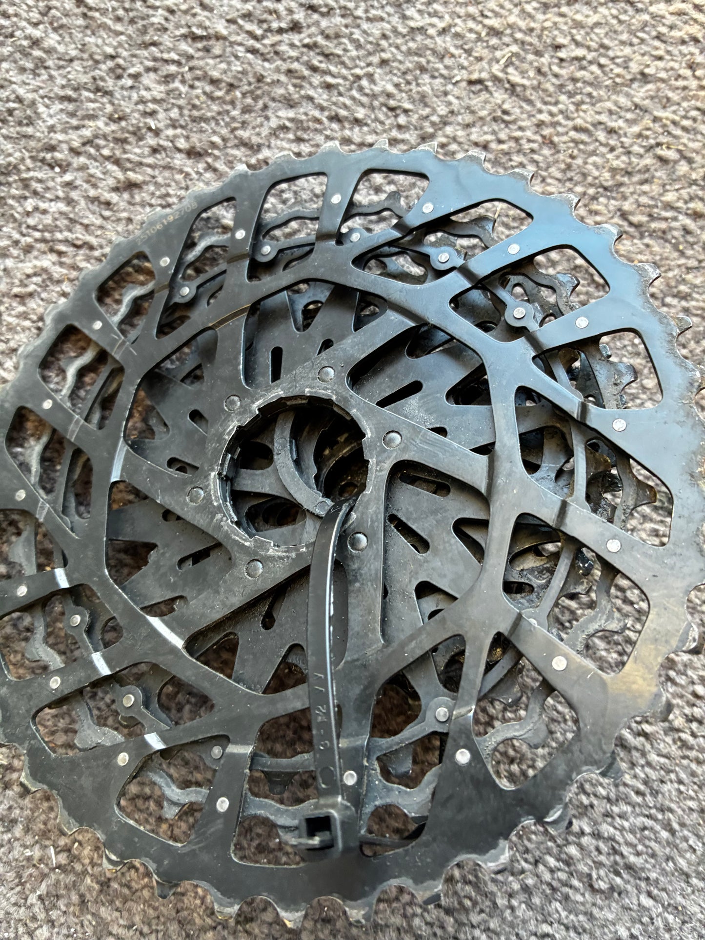 SRAM MTB Cassette (11/42T) - 11Spd