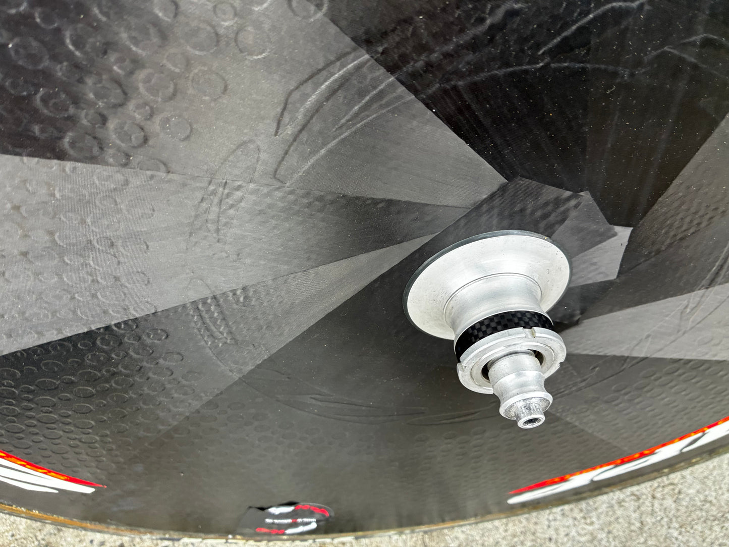 Zipp Carbon Disc rear wheel - 10 Spd RIM